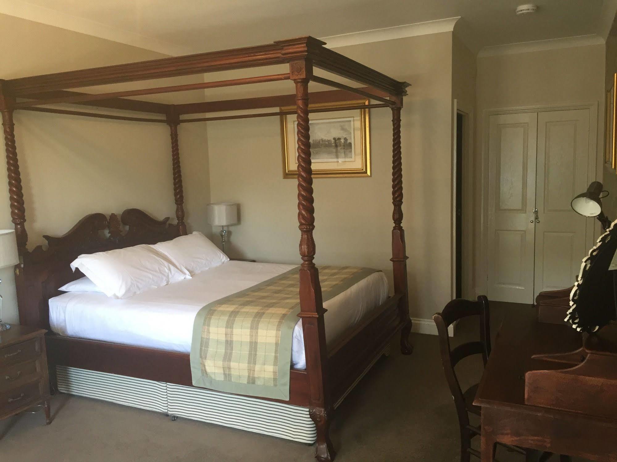Hever Hotel Edenbridge Zewnętrze zdjęcie